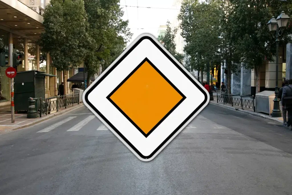 signification du panneau jaune et blanc